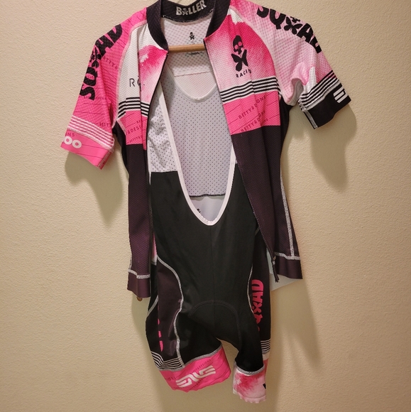 Betty Designs Set - Picture 3 of 6